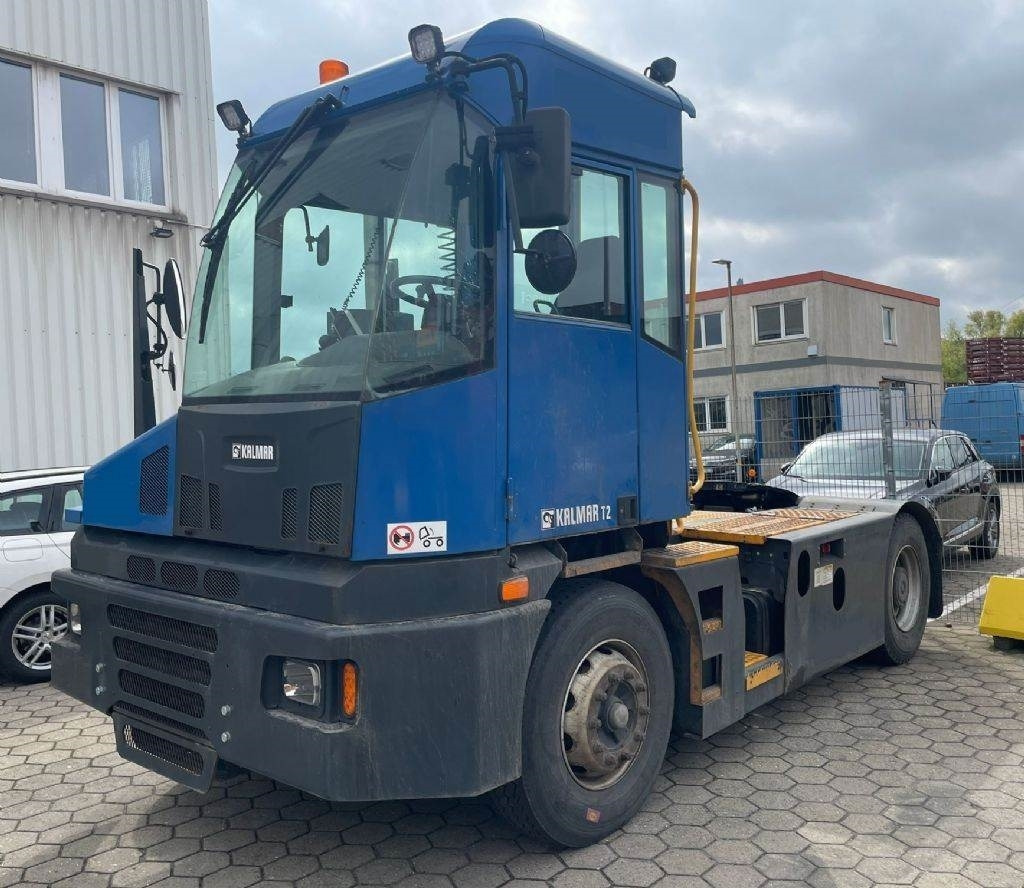 Kalmar T2 - Tractor de terminal: foto 4 Kalmar T2 - Tractor de terminal: foto 4