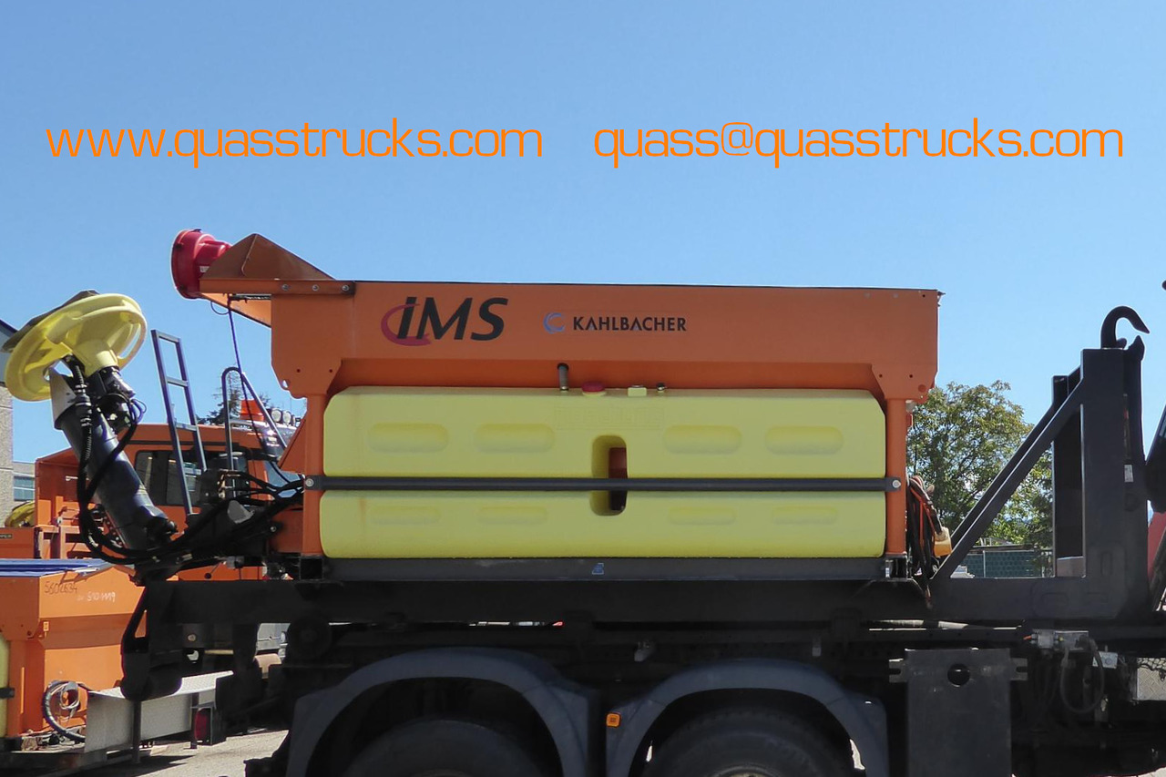 KÜPPER-WEISSSER/GMEINER/BUCHER Feuchtsalzstreuer Salzstreuer Streuer auf Abrollgestell - Espalhador de areia/ Sal por Camião polibenne: foto 3 KÜPPER-WEISSSER/GMEINER/BUCHER Feuchtsalzstreuer Salzstreuer Streuer auf Abrollgestell - Espalhador de areia/ Sal por Camião polibenne: foto 3