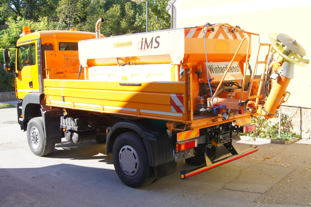 MAN TGA 18.310 BL 4x4/MEILLER/Salzstreuer/Winterdienst - Camião basculante: foto 3 MAN TGA 18.310 BL 4x4/MEILLER/Salzstreuer/Winterdienst - Camião basculante: foto 3
