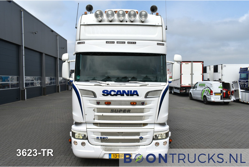 Scania R520 8x2 V8 | EURO6 * 20ft * RETARDER * NL TRUCK * APK 08-2025 * TOP CONDITION - Camião transportador de contêineres/ Caixa móvel: foto 3 Scania R520 8x2 V8 | EURO6 * 20ft * RETARDER * NL TRUCK * APK 08-2025 * TOP CONDITION - Camião transportador de contêineres/ Caixa móvel: foto 3