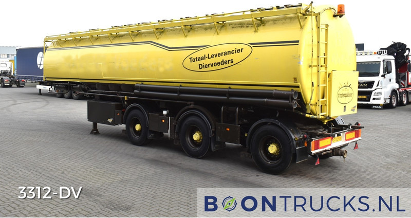 WELGRO 97 WSL 43 32 SILO | 53 M3 * 10 COMP * 2x STEERING * LIFT AXLE * NL TRAILER * APK 04-2025 - Semirreboque tanque: foto 2 WELGRO 97 WSL 43 32 SILO | 53 M3 * 10 COMP * 2x STEERING * LIFT AXLE * NL TRAILER * APK 04-2025 - Semirreboque tanque: foto 2