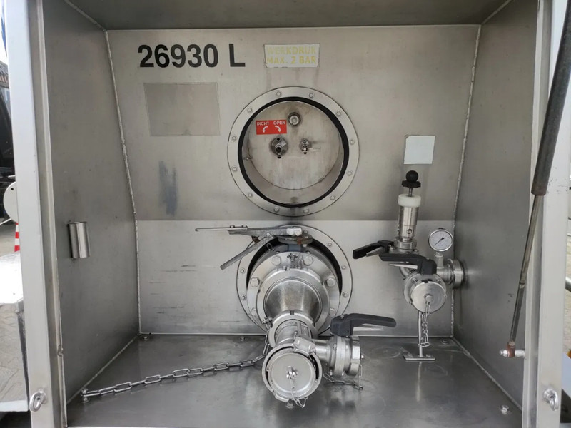 Burg 26930 Liter tankoplegger 1 kamer - Semirreboque tanque: foto 3 Burg 26930 Liter tankoplegger 1 kamer - Semirreboque tanque: foto 3