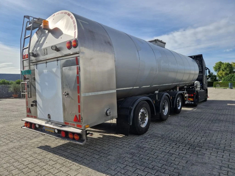 G.magyar 36000 liter geïsoleerde intra / melk tankoplegger met VSE Besturing en pomp - Semirreboque tanque: foto 3 G.magyar 36000 liter geïsoleerde intra / melk tankoplegger met VSE Besturing en pomp - Semirreboque tanque: foto 3