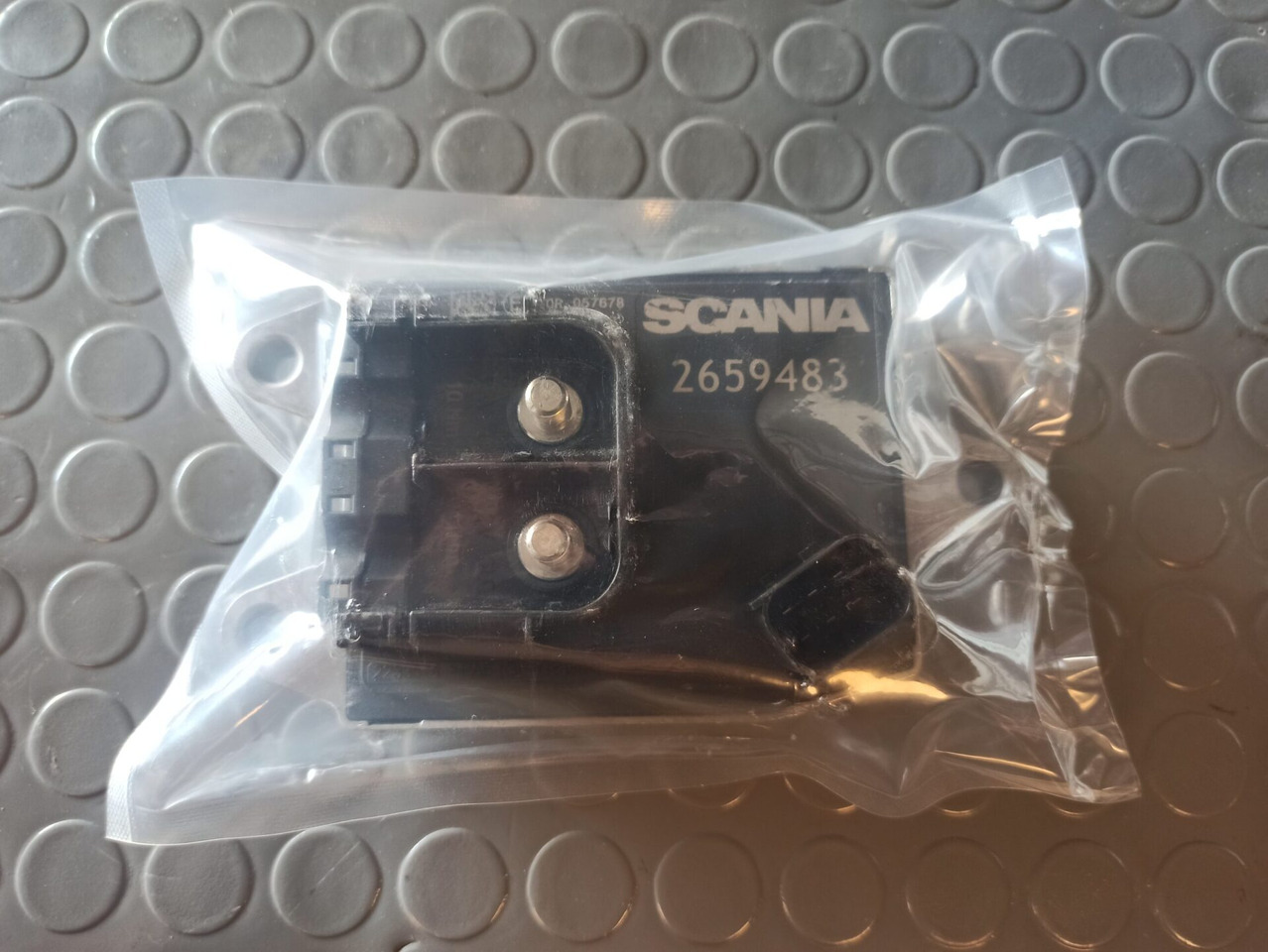 SCANIA BATTERY EQUALISER 2659483 - Sistema elétrico por Camião: foto 1 SCANIA BATTERY EQUALISER 2659483 - Sistema elétrico por Camião: foto 1