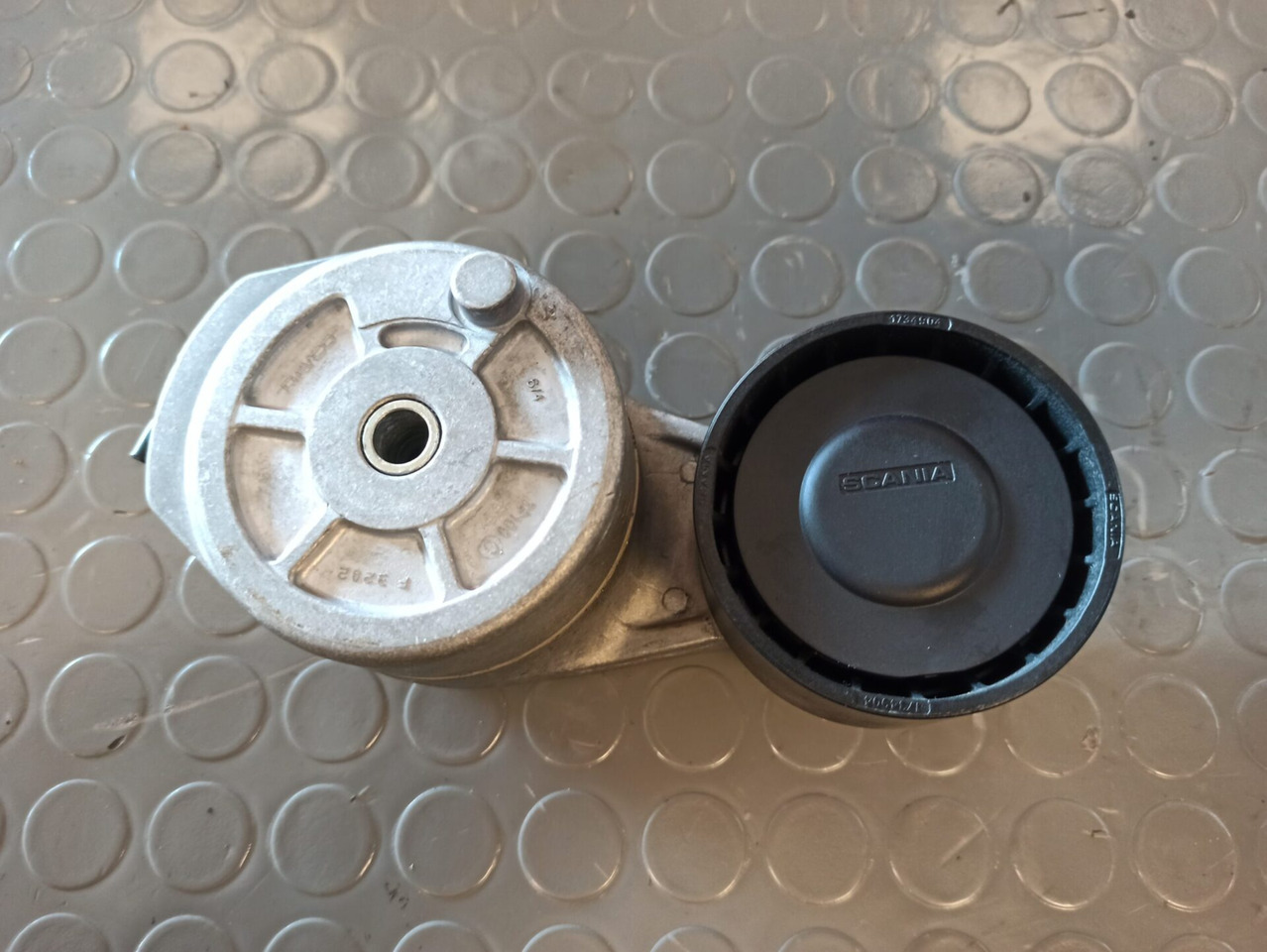 SCANIA BELT TENSIONER - 2197391 - Tensor de correia por Camião: foto 1 SCANIA BELT TENSIONER - 2197391 - Tensor de correia por Camião: foto 1
