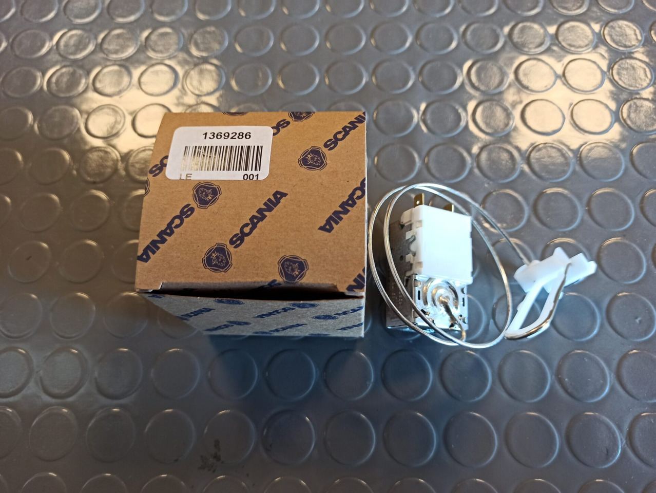 SCANIA EVAPORATOR THERMOSTAT 1369286 - Termóstato por Camião: foto 1 SCANIA EVAPORATOR THERMOSTAT 1369286 - Termóstato por Camião: foto 1