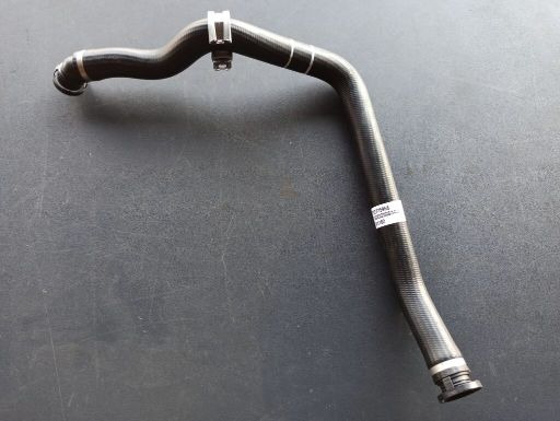 VOLVO CRANCASE VENTILATION HOSE - 22725966 - Cárter por Camião: foto 1 VOLVO CRANCASE VENTILATION HOSE - 22725966 - Cárter por Camião: foto 1