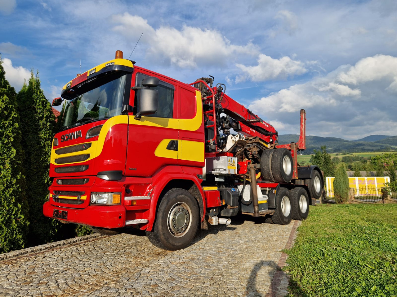 SCANIA R580 V8 - Camião de transporte de madeira: foto 1 SCANIA R580 V8 - Camião de transporte de madeira: foto 1