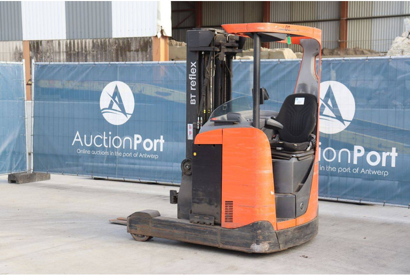 BT  - Empilhador retráctil: foto 3 BT  - Empilhador retráctil: foto 3