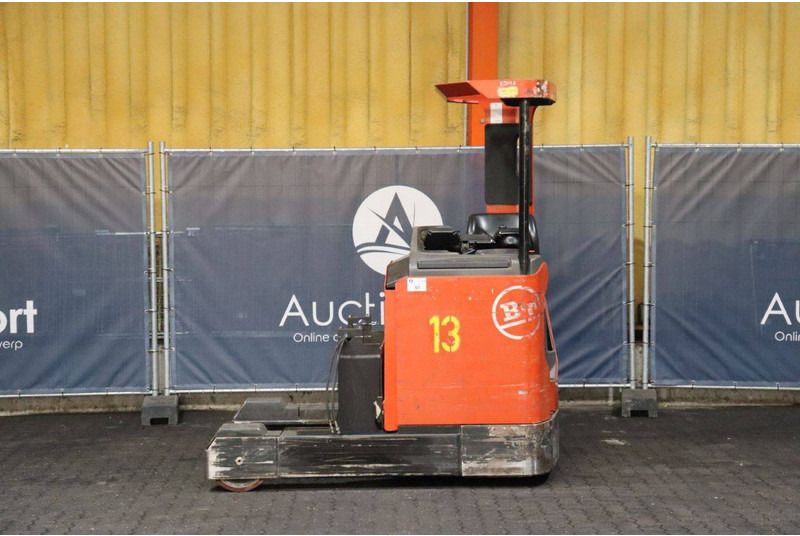 BT RR B7 - Empilhador retráctil: foto 2 BT RR B7 - Empilhador retráctil: foto 2