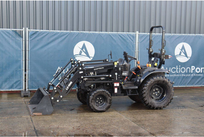 Captain 263 - Trator: foto 1 Captain 263 - Trator: foto 1