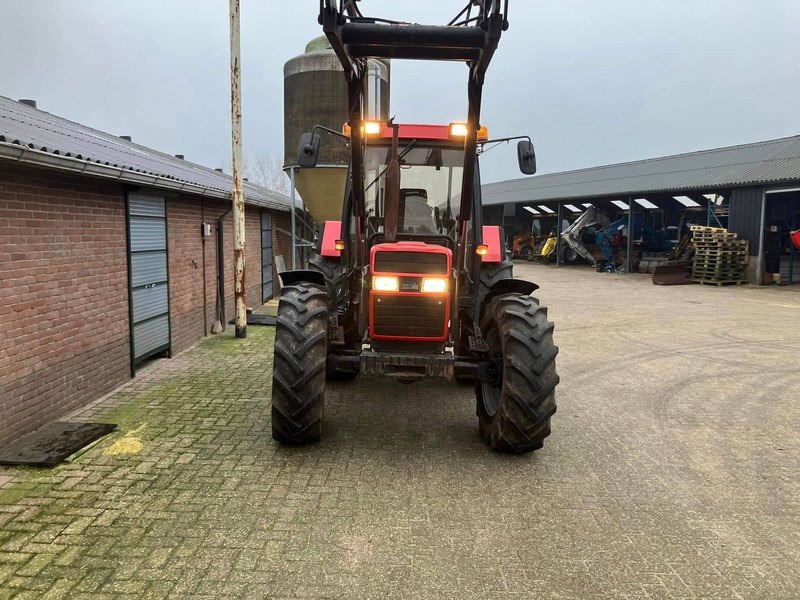 Case 844 XL Plus - Trator: foto 4 Case 844 XL Plus - Trator: foto 4