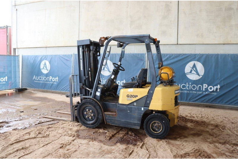 Daewoo-Doosan G20P-3 - Empilhadeira a gás: foto 3 Daewoo-Doosan G20P-3 - Empilhadeira a gás: foto 3