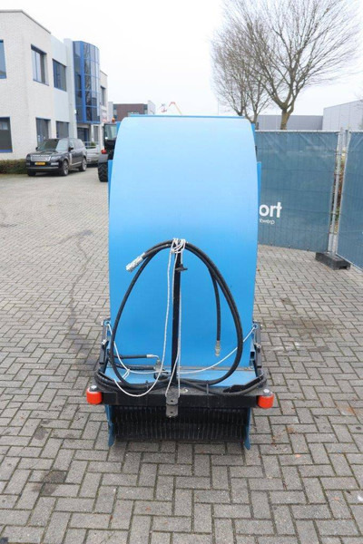 Duport Opraapwagen - Picadora de forragem automotriz: foto 4 Duport Opraapwagen - Picadora de forragem automotriz: foto 4