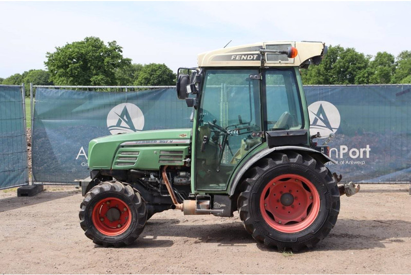 Fendt Farmer 207 V - Trator: foto 2 Fendt Farmer 207 V - Trator: foto 2