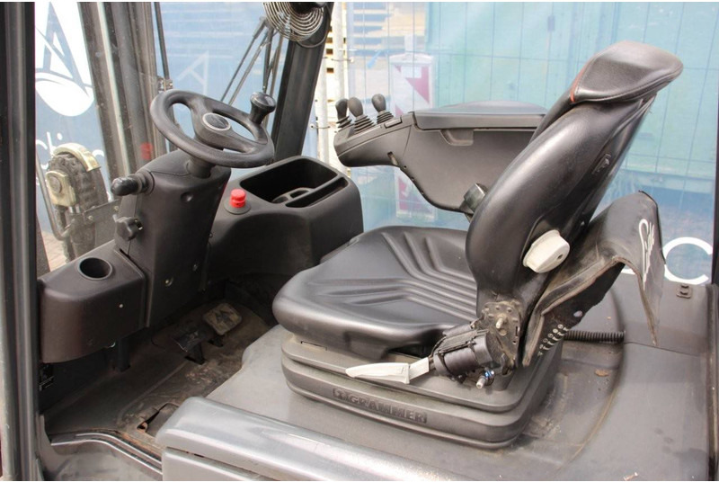 Empilhadeira elétrica Fenwick-Linde E16H-02: foto 20 Empilhadeira elétrica Fenwick-Linde E16H-02: foto 20