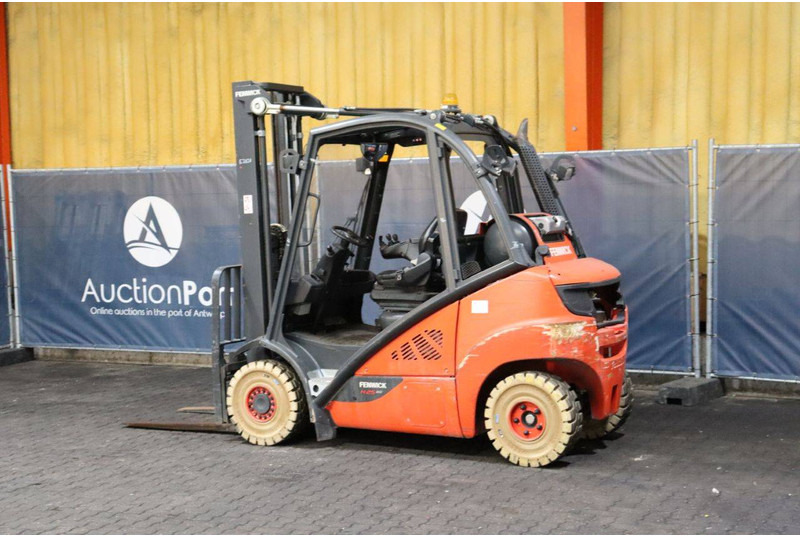 Fenwick-Linde H25T-02 - Empilhadeira a gás: foto 3 Fenwick-Linde H25T-02 - Empilhadeira a gás: foto 3