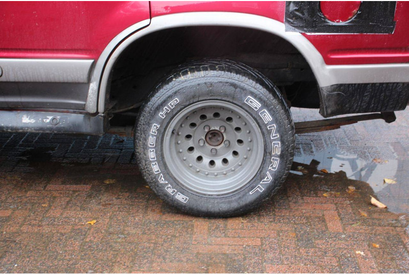 SUV Ford Explorer: foto 12 SUV Ford Explorer: foto 12