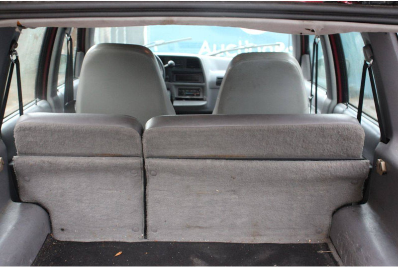 SUV Ford Explorer: foto 19 SUV Ford Explorer: foto 19