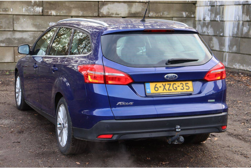 Ford Focus - Sedan: foto 4 Ford Focus - Sedan: foto 4