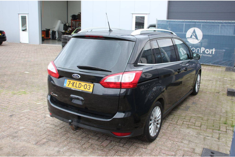 Ford Grand C-Max - Automóvel: foto 5 Ford Grand C-Max - Automóvel: foto 5