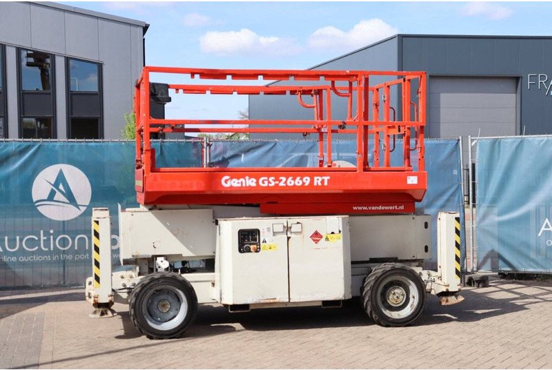 Genie GS-2669 RT - Plataforma de Tijera/ Plataforma de tesoura: foto 1 Genie GS-2669 RT - Plataforma de Tijera/ Plataforma de tesoura: foto 1