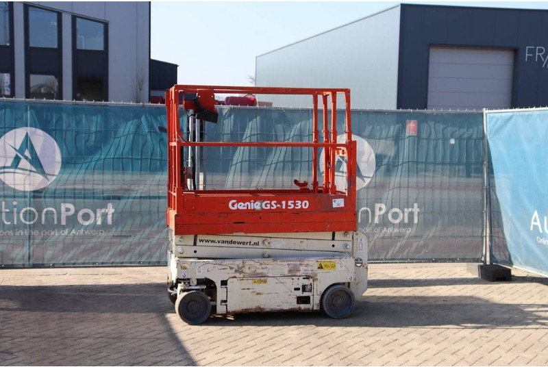 Genie GS1530 - Plataforma de Tijera/ Plataforma de tesoura: foto 1 Genie GS1530 - Plataforma de Tijera/ Plataforma de tesoura: foto 1