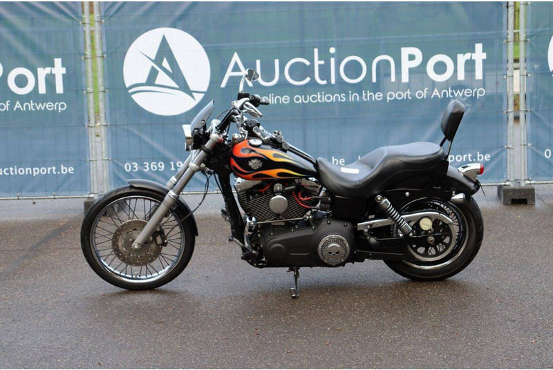 Harley-Davidson Dyna Wide Glide - Motocicleta: foto 2 Harley-Davidson Dyna Wide Glide - Motocicleta: foto 2