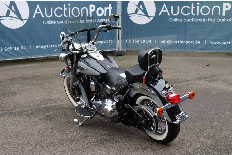Harley-Davidson Heritage Softail Classic - Motocicleta: foto 4 Harley-Davidson Heritage Softail Classic - Motocicleta: foto 4