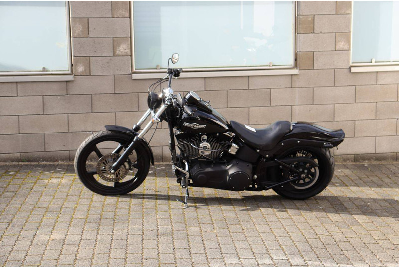 Harley-Davidson Night Train FXSTB - Motocicleta: foto 1 Harley-Davidson Night Train FXSTB - Motocicleta: foto 1