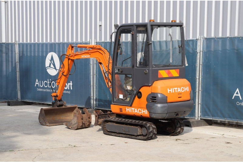 Hitachi EX15 - Escavadora de rastos: foto 4 Hitachi EX15 - Escavadora de rastos: foto 4