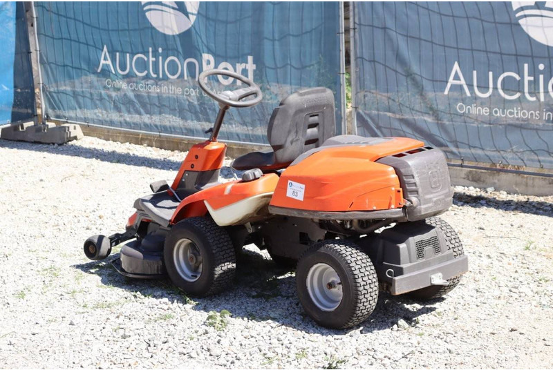 Husqvarna R214TC - Cortador de grama: foto 3 Husqvarna R214TC - Cortador de grama: foto 3