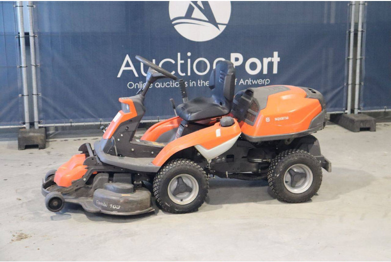 Husqvarna R216TAWD - Cortador de grama: foto 1 Husqvarna R216TAWD - Cortador de grama: foto 1