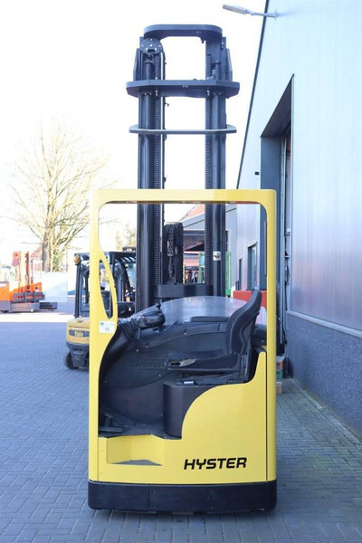 Hyster - Empilhador retráctil: foto 4 Hyster - Empilhador retráctil: foto 4