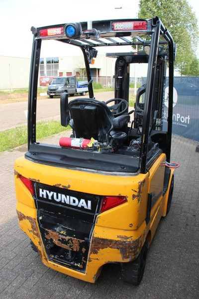 Hyundai 25B-9 - Empilhadeira elétrica: foto 5 Hyundai 25B-9 - Empilhadeira elétrica: foto 5