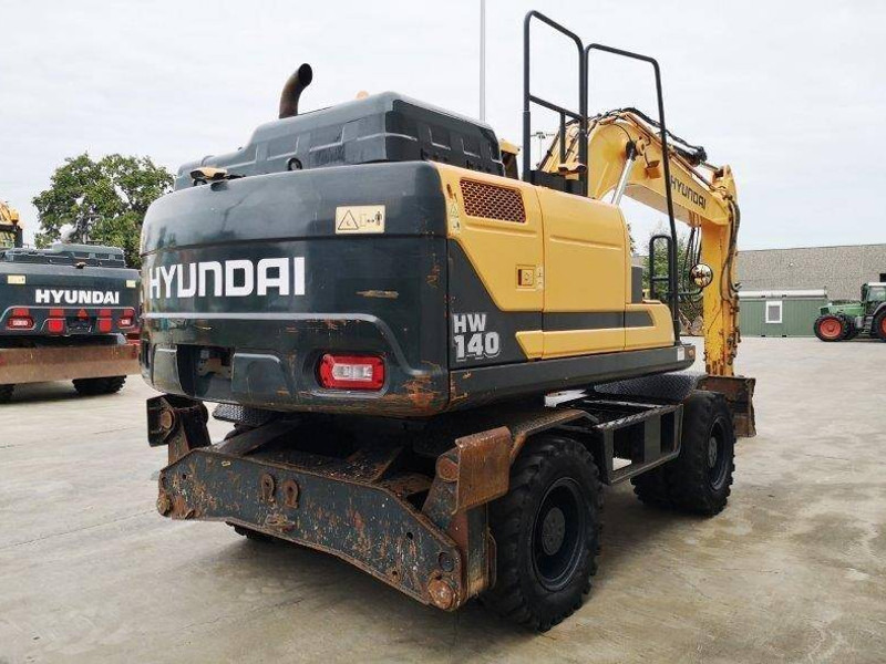 Hyundai HW140 - Escavadeira de rodas: foto 5 Hyundai HW140 - Escavadeira de rodas: foto 5