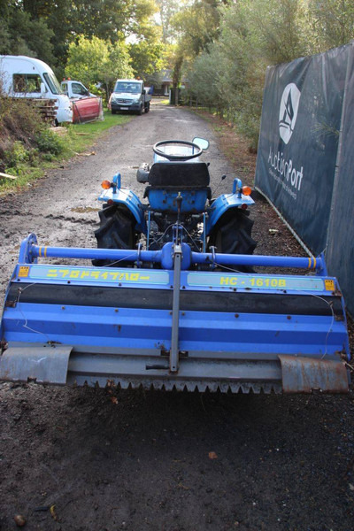 Iseki 155 - Trator: foto 4 Iseki 155 - Trator: foto 4