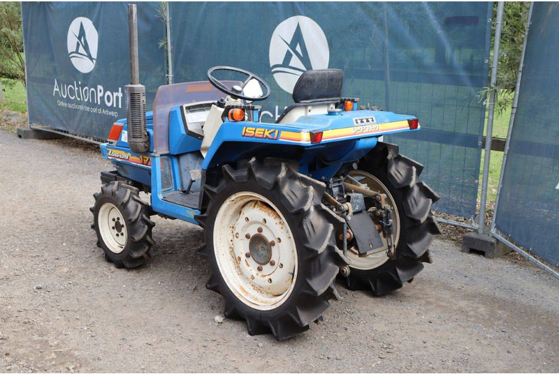 Iseki Landhope 170 - Trator: foto 3 Iseki Landhope 170 - Trator: foto 3