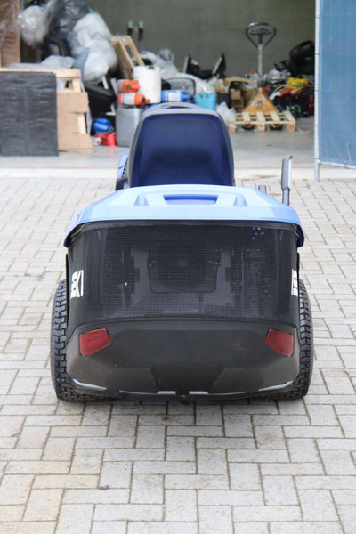 Iseki SXE213 - Cortador de grama: foto 5 Iseki SXE213 - Cortador de grama: foto 5