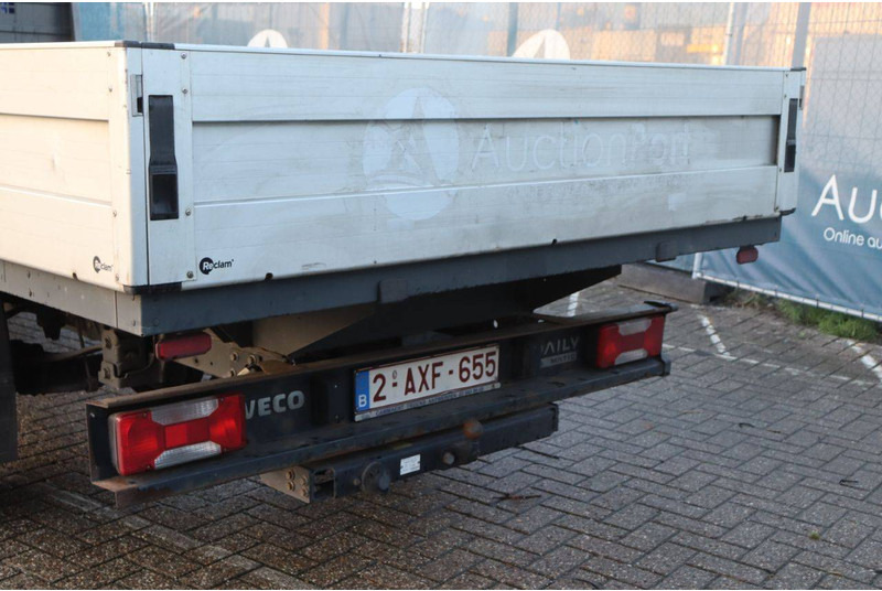 Automóvel Iveco Daily 35C15: foto 16 Automóvel Iveco Daily 35C15: foto 16