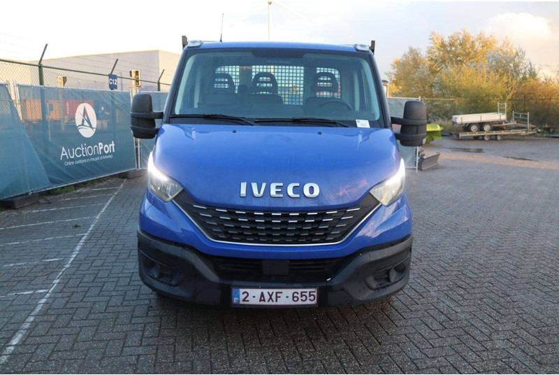 Automóvel Iveco Daily 35C15: foto 8 Automóvel Iveco Daily 35C15: foto 8