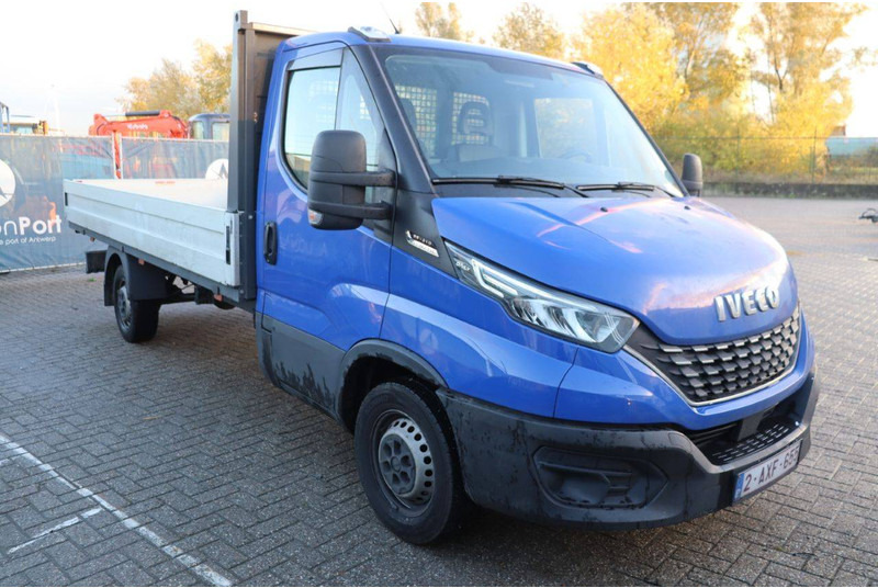 Automóvel Iveco Daily 35C15: foto 7 Automóvel Iveco Daily 35C15: foto 7