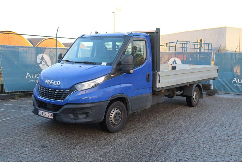 Automóvel Iveco Daily 35C15: foto 9 Automóvel Iveco Daily 35C15: foto 9