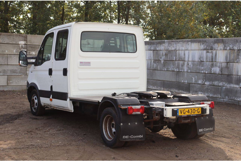 Iveco Daily 35C17 35C17 - Camião furgão: foto 4 Iveco Daily 35C17 35C17 - Camião furgão: foto 4