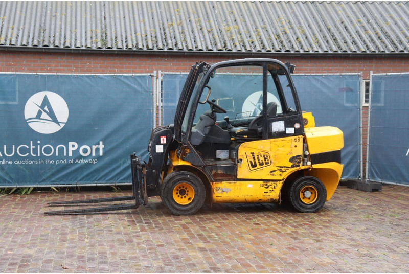 JCB 608 - Empilhador telescópico: foto 1 JCB 608 - Empilhador telescópico: foto 1