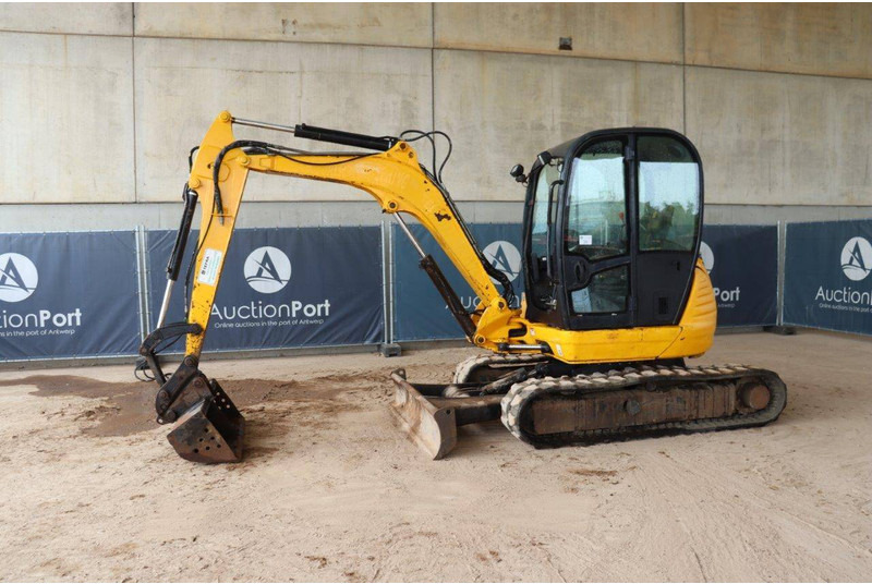 JCB 8045 ZTS - Mini escavadeira: foto 1 JCB 8045 ZTS - Mini escavadeira: foto 1