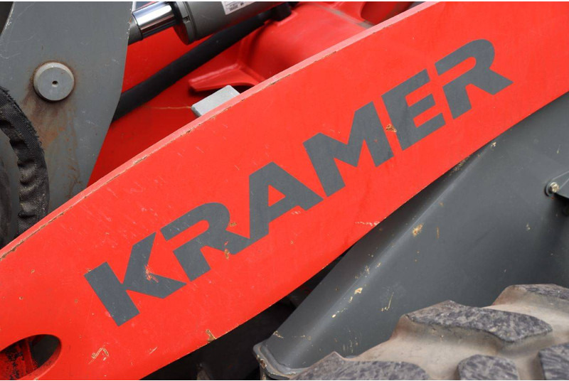 Pá carregadora de rodas Kramer 357: foto 15