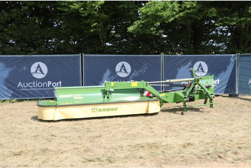 Krone EasyCut R 320 CV - Gadanheira: foto 1 Krone EasyCut R 320 CV - Gadanheira: foto 1
