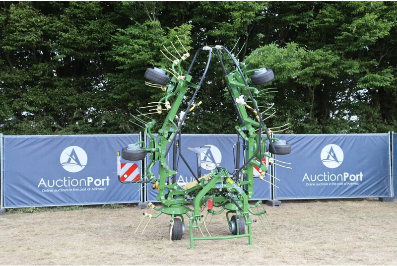 Krone KW103-23 - Ancinho enleirador: foto 1 Krone KW103-23 - Ancinho enleirador: foto 1