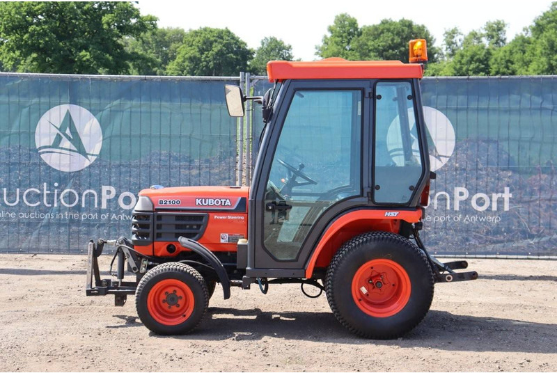 Kubota B2100HD - Trator: foto 2 Kubota B2100HD - Trator: foto 2